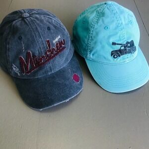 Lot of 02 Hats Munchen and Life is Good